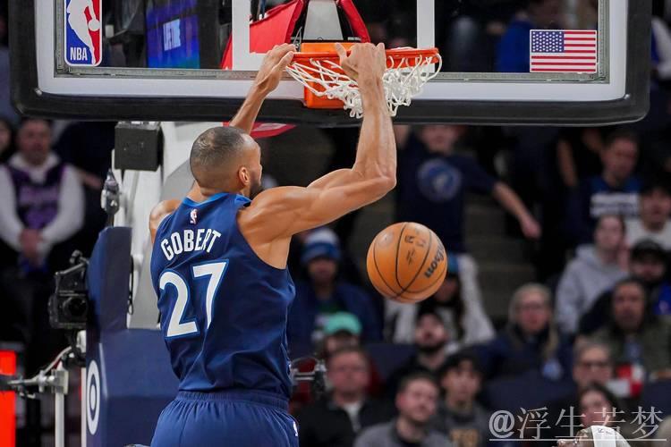 戈贝尔赛季第二次得分20+，13次出手命中率创新高达到11球
